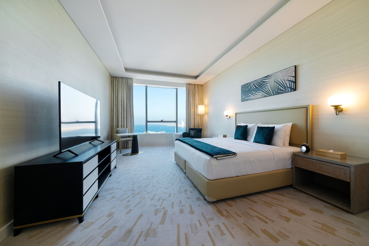 Luxury Studio w/ Dreamy Views over Palm Jumeirah
