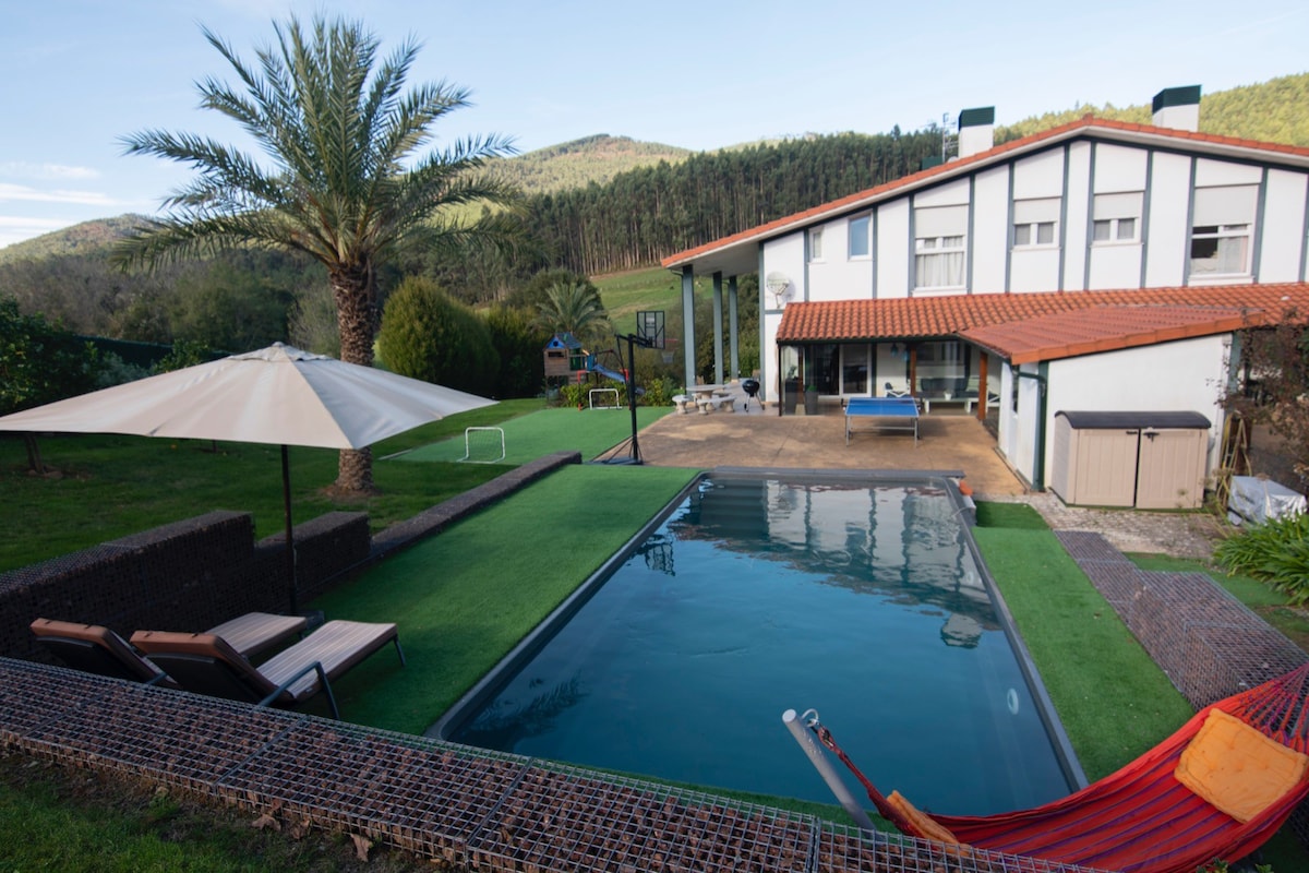 Casa Markaida con piscina