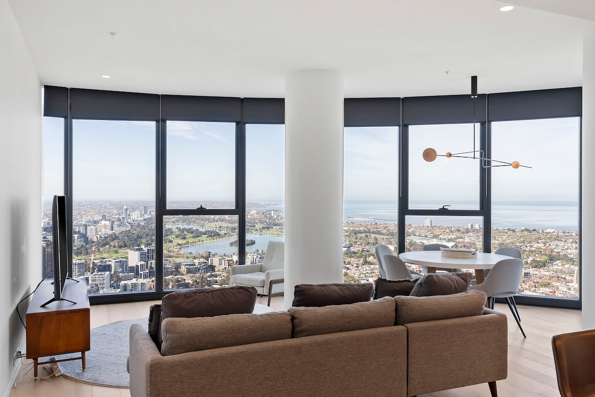 Sub Penthouse Collection 5505 - Southbank