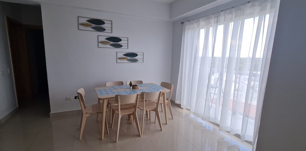 Apartment. pool, balcony, bbq, 400mts to the beach