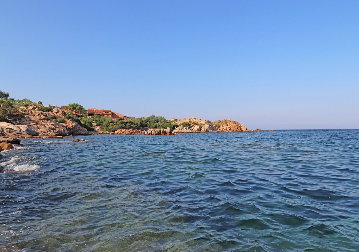 La Caletta del Piras -Casa fronte mare con moletto