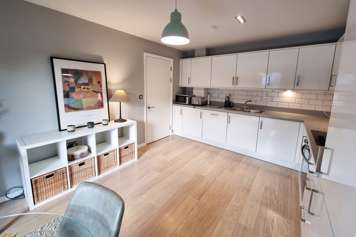 Bright & Modern One Bed Flat in Clapham Old Town