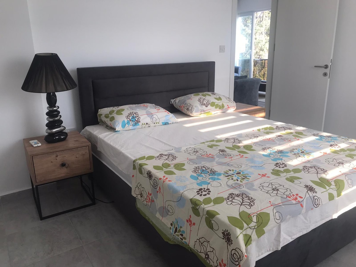 Comfortable 2 BR w/sea view in Catalkoy, Kyrenia