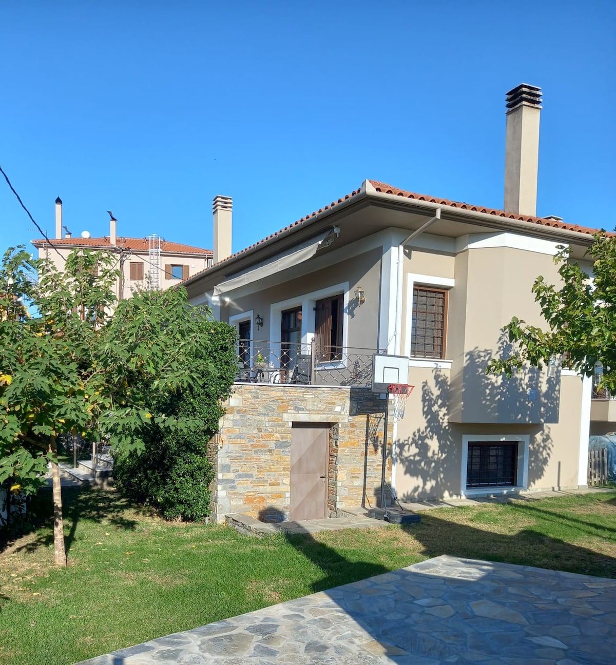 The Villea Cottage - 5 bed house in Alli Meria