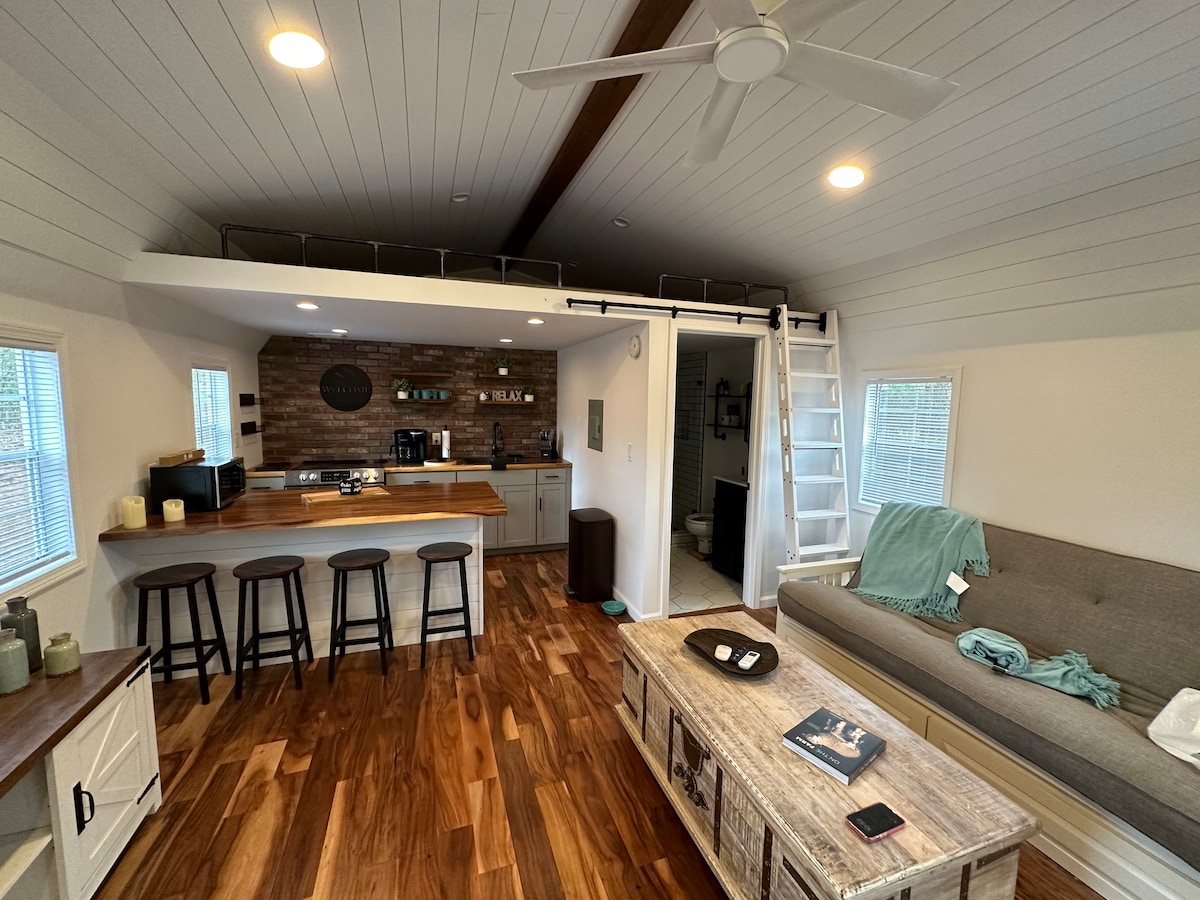 Farmhouse Tiny Home in Marietta