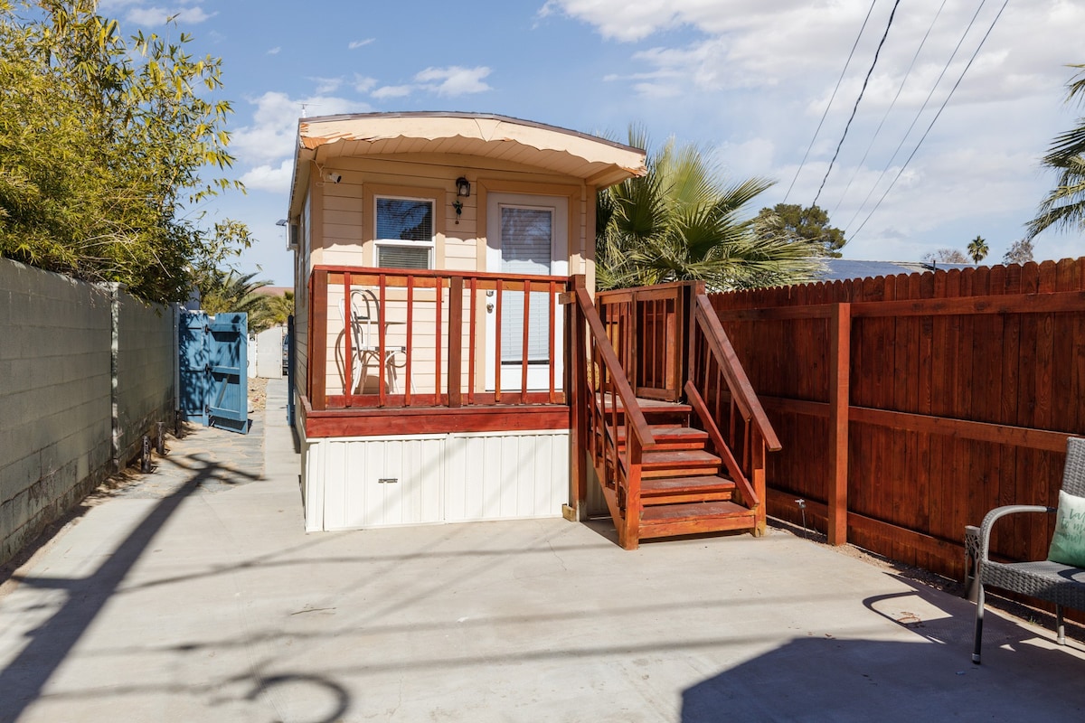 Tiny Home in Paradise by The Strip for One Guest