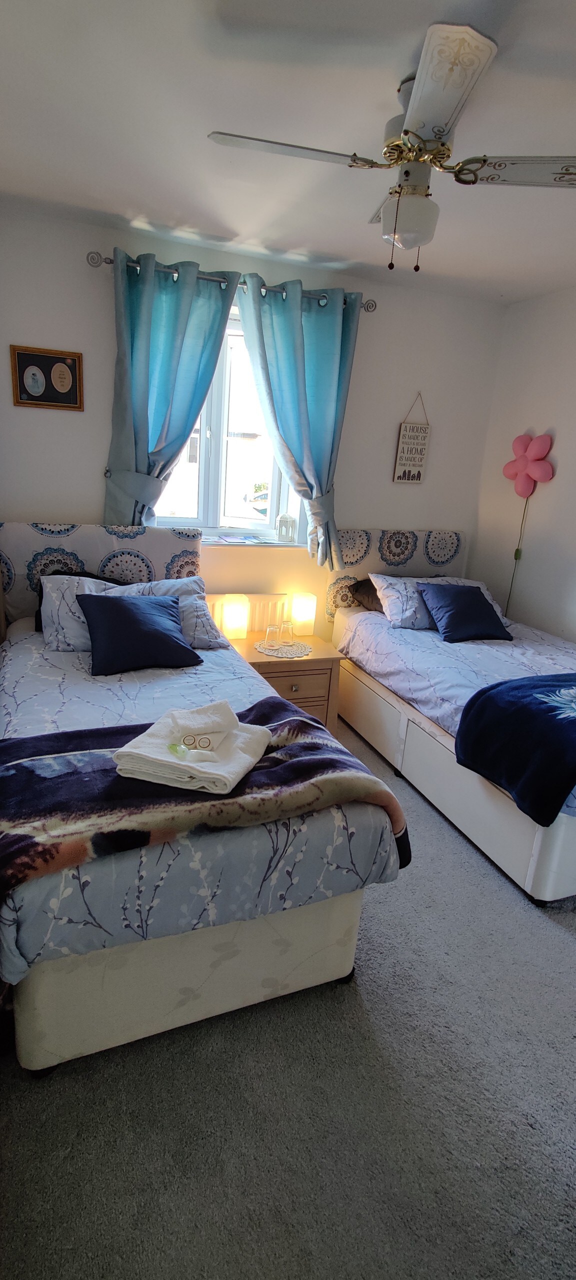 Comfortable Double Room-2 Single Beds, 1-2 Guests