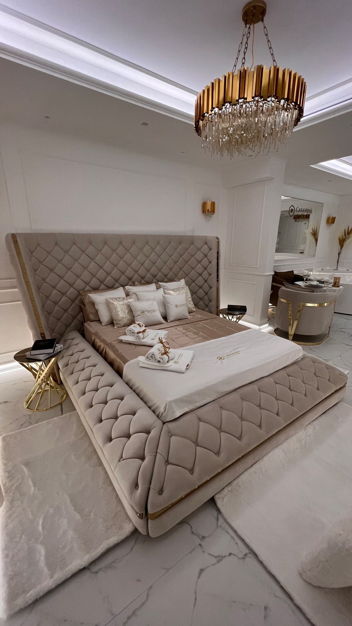 Casanova Luxury Suite