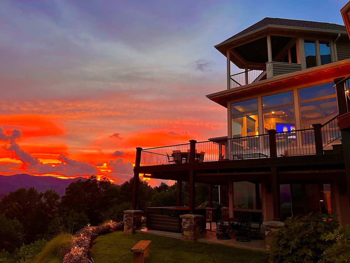 Majestic Mountain Views. Black Mountain/Asheville