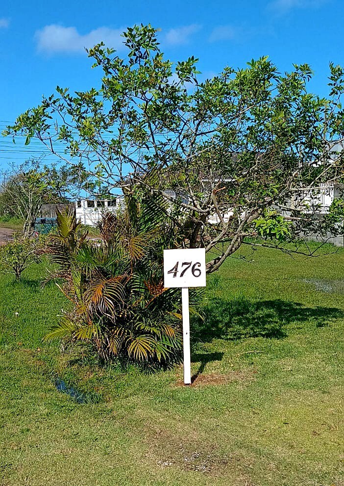 Casa Rosa na Praia da Pinheira -120 metros do mar!