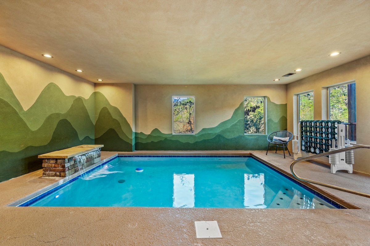 Beautiful Mountain Views | Private Pool & Hot Tub