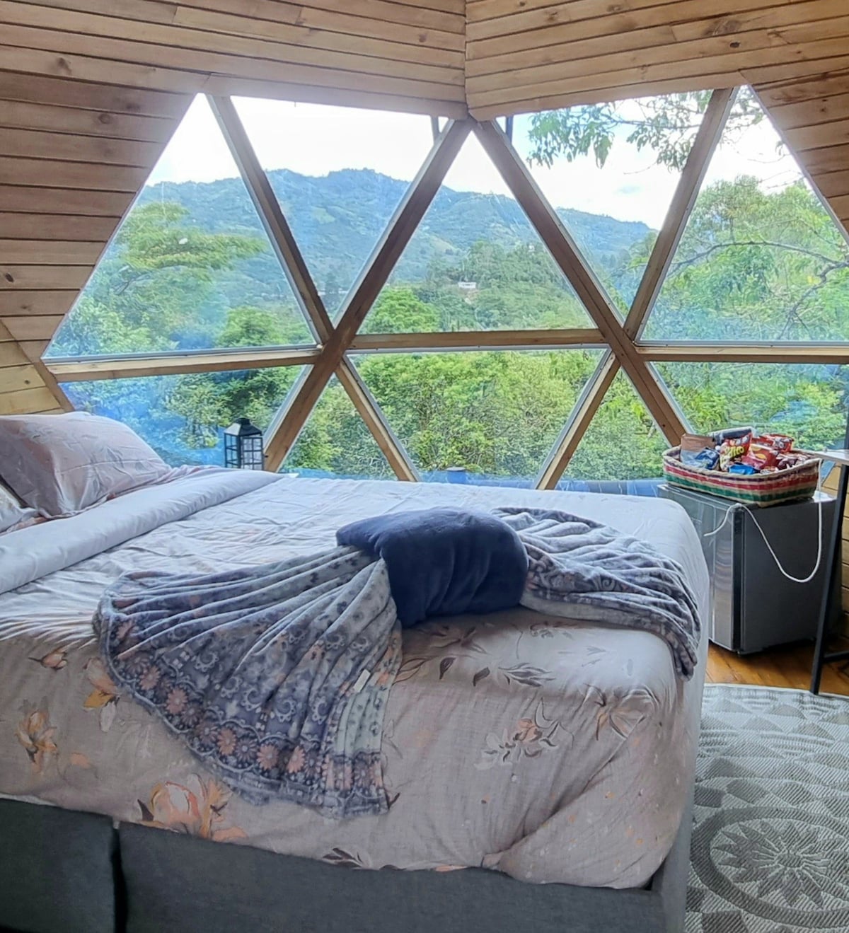 Biosphere Glamping