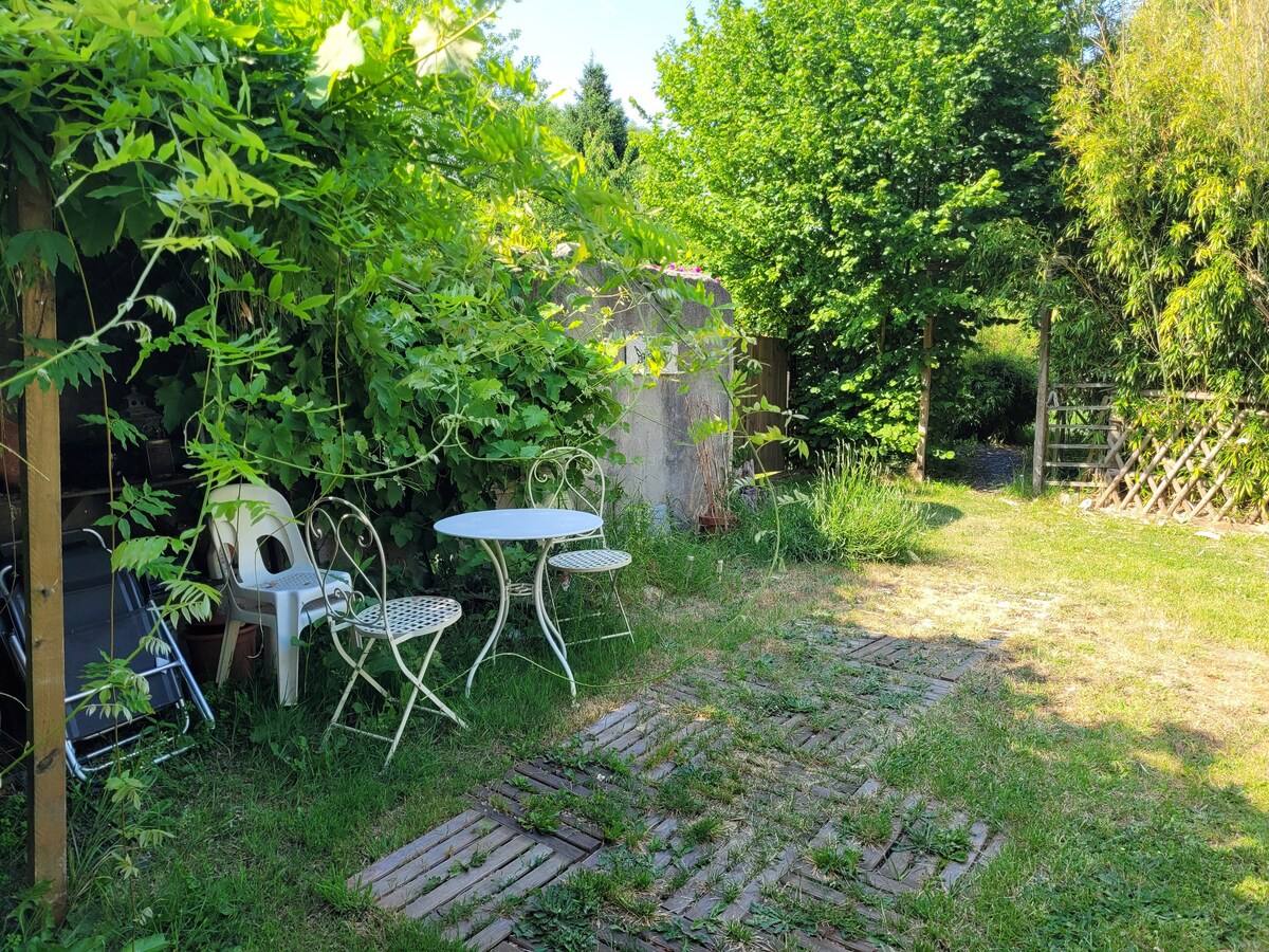 maison de village en forêt de Perseigne