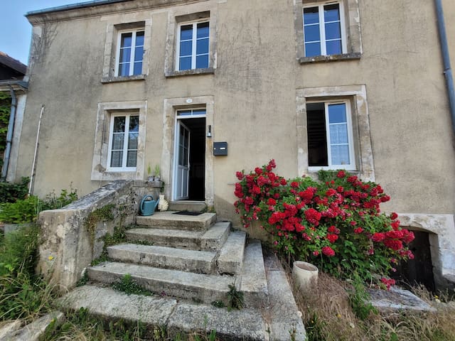 Aillières-Beauvoir的民宿