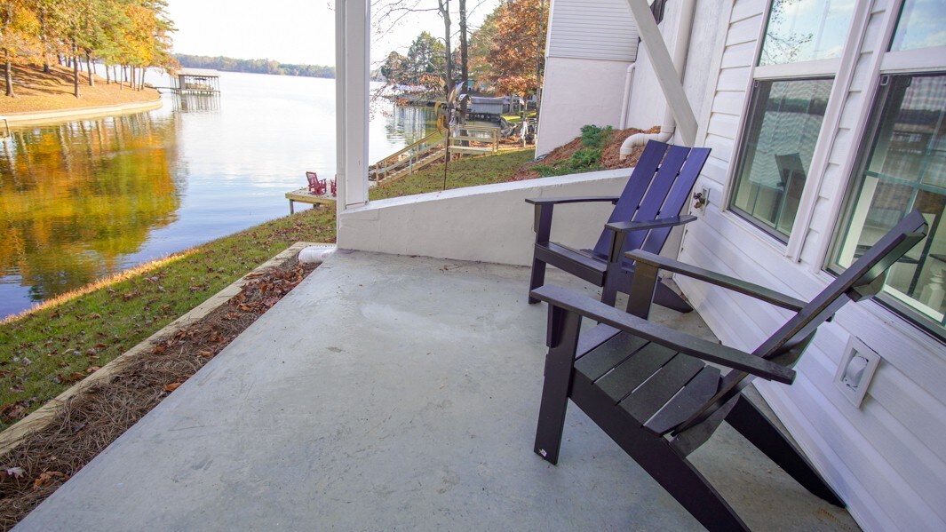 Weiss Choice on Weiss Lake Waterfront Home