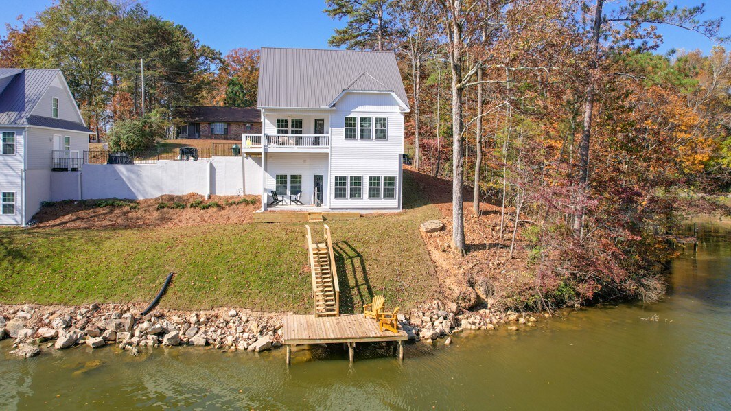 Weiss Choice on Weiss Lake Waterfront Home