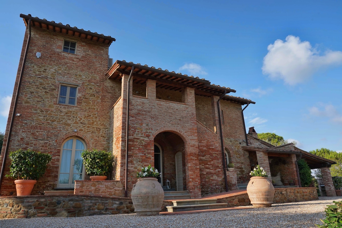 托斯卡纳拉里诺别墅（ Tuscany Villa Larino ）豪华别墅