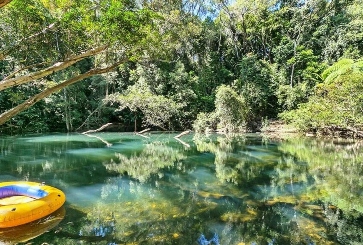 Pristine Rainforest Retreat (Private river)