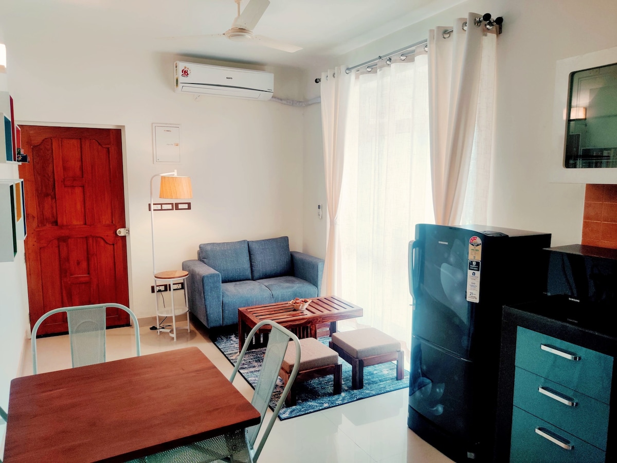 Cozy 2bhk, 2min2Beach, Free HiSpeed WiFi, Pool