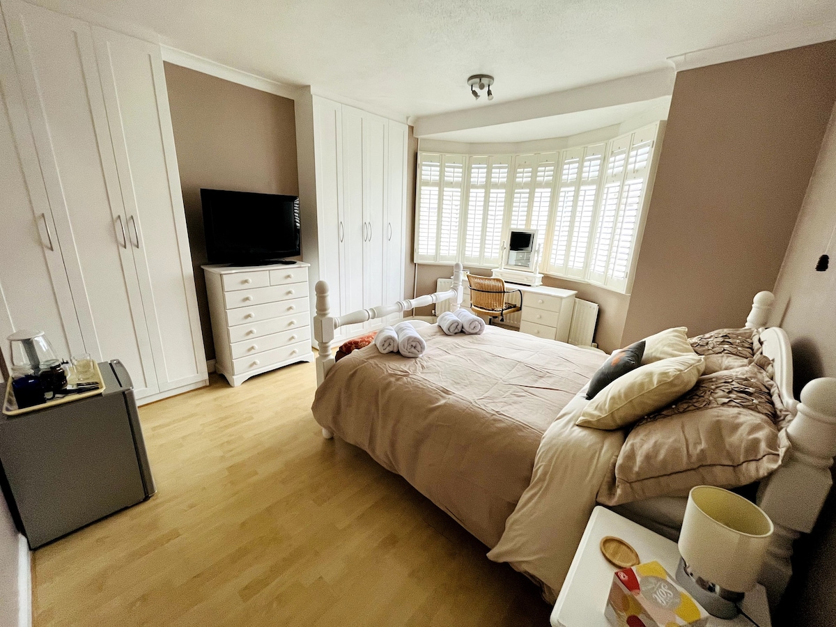 Large double room with breakfast