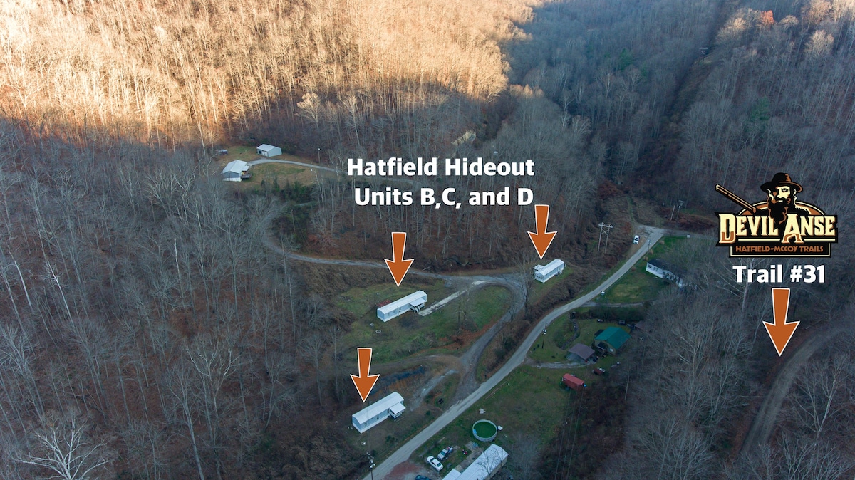 C Hatfield Hideout: On Trail 31 & 32| Sleeps 8