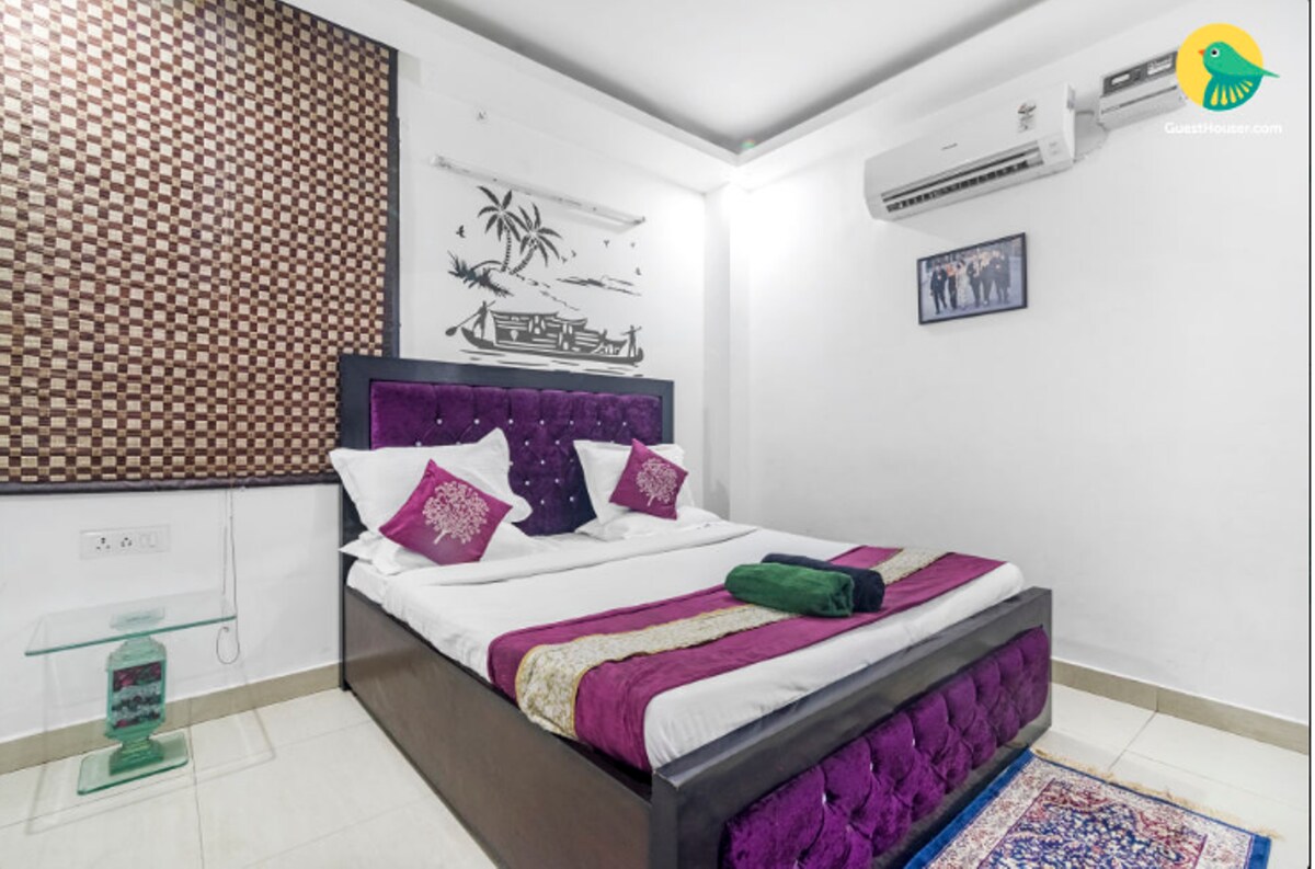 Accommodation for Wedding Guest, Chattarpur, DELHI