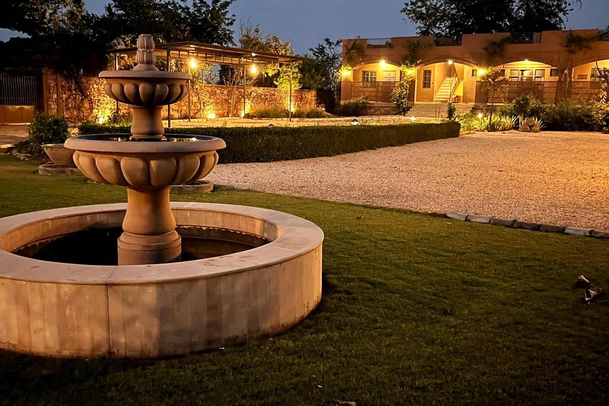 Minglanis Farm Jaipur - Plunge Pool & Pet Friendly