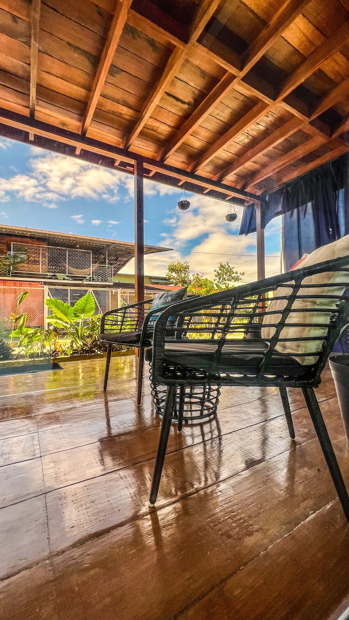 Suites Bocas del Toro 1b