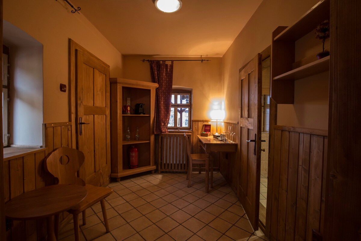 Valea Verde Retreat Room 2