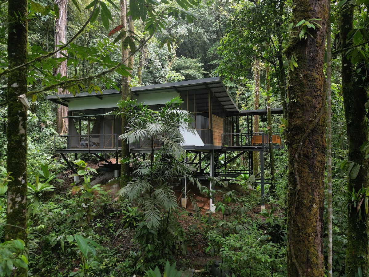 Fairytale house Costa Rica