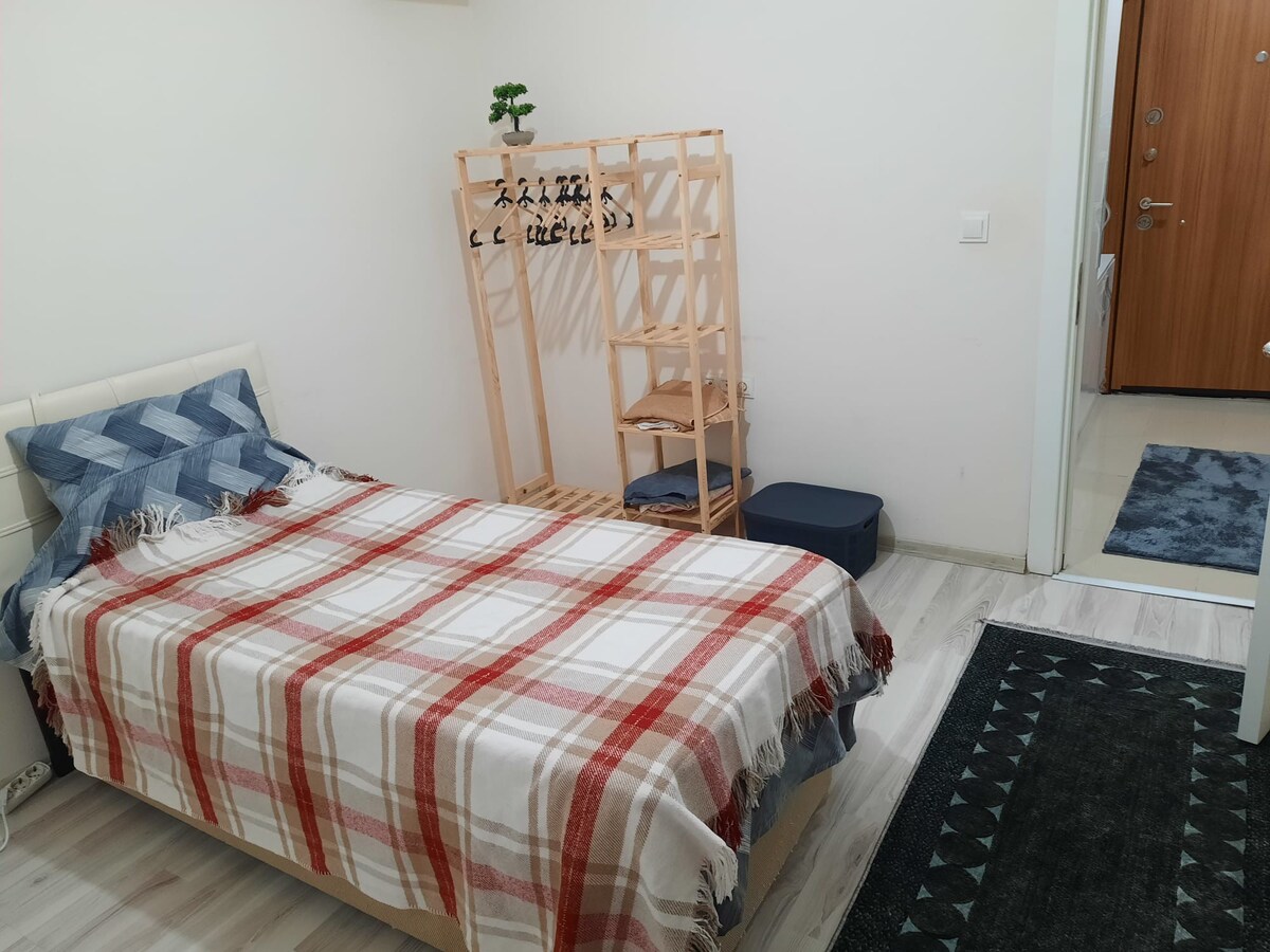 Room for Rent in Bahcelievler