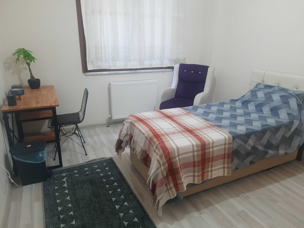 Room for Rent in Bahcelievler