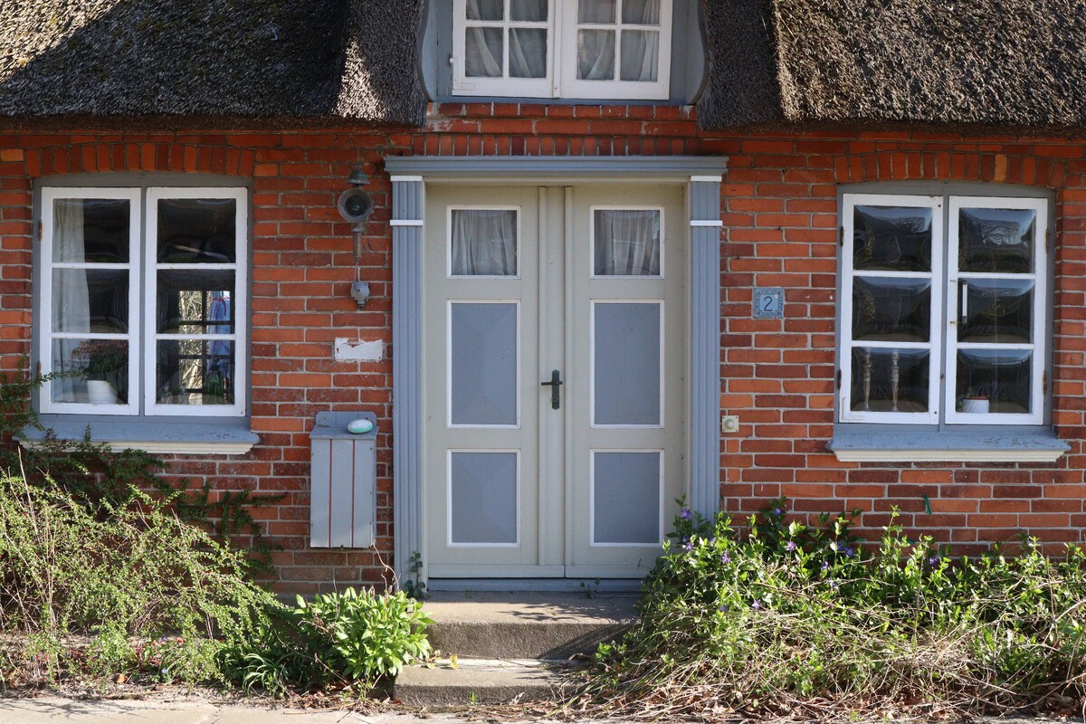 Cosy, traditional Samsø-house - with fitness room!