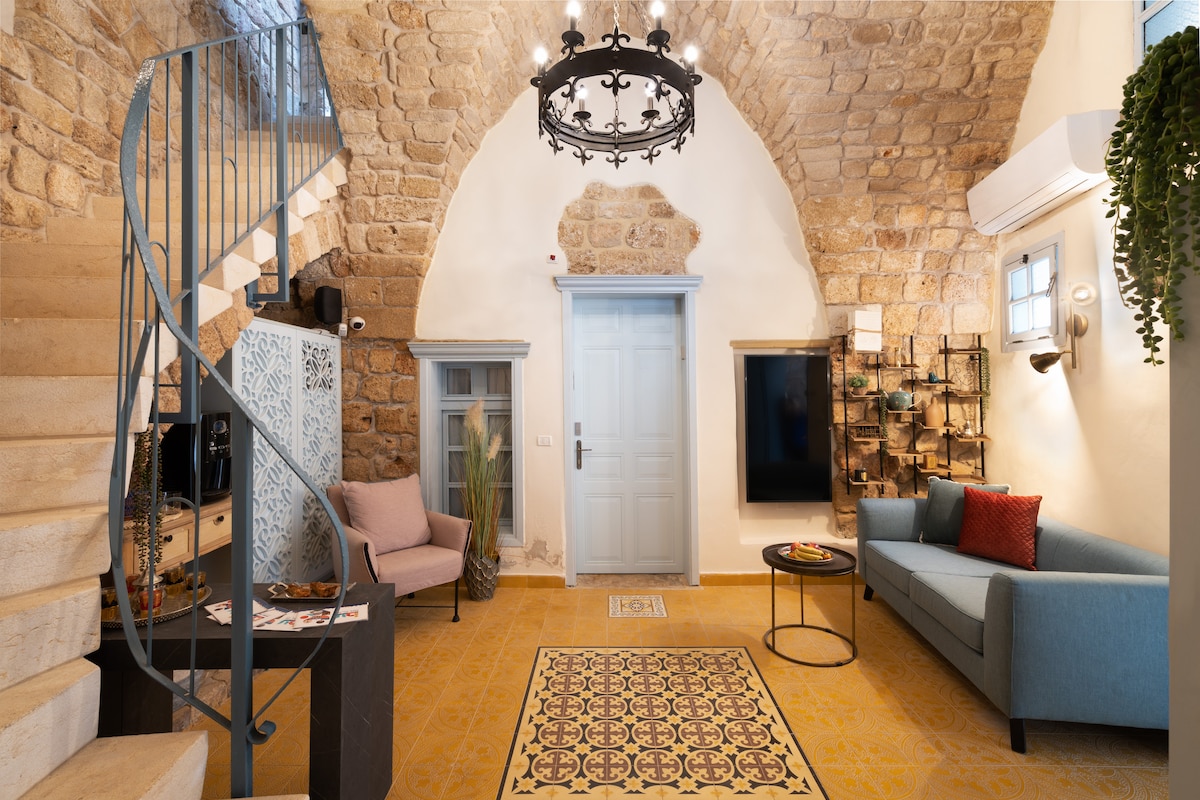 Villa Sera - an ancient villa in Old Acre