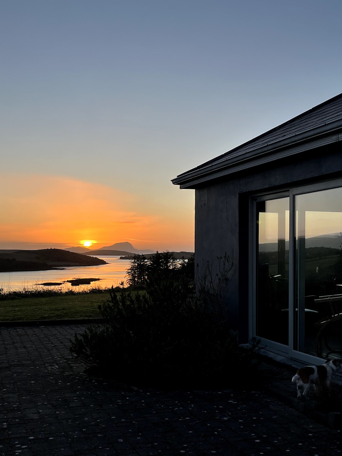 Holiday Bungalow by the sea Mulranny Co Mayo