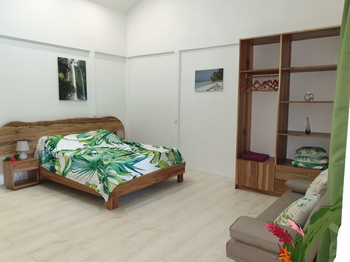 private Apartment in calm area in Puerto Viejo