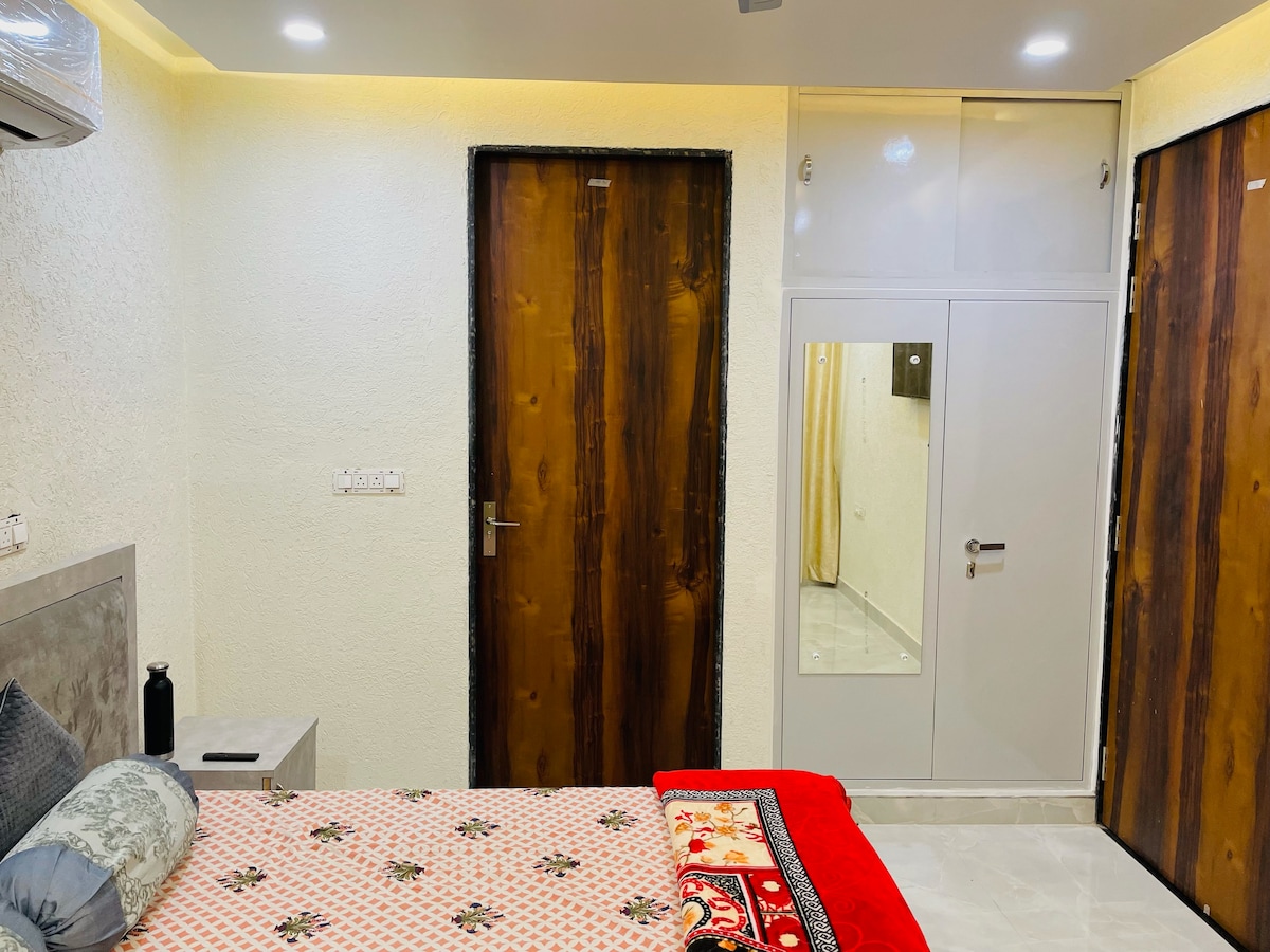 Homey Apartment in Jaipur