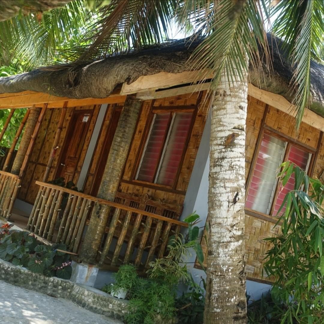 Cheerful & Comfy Beachfront Cottages at low rates