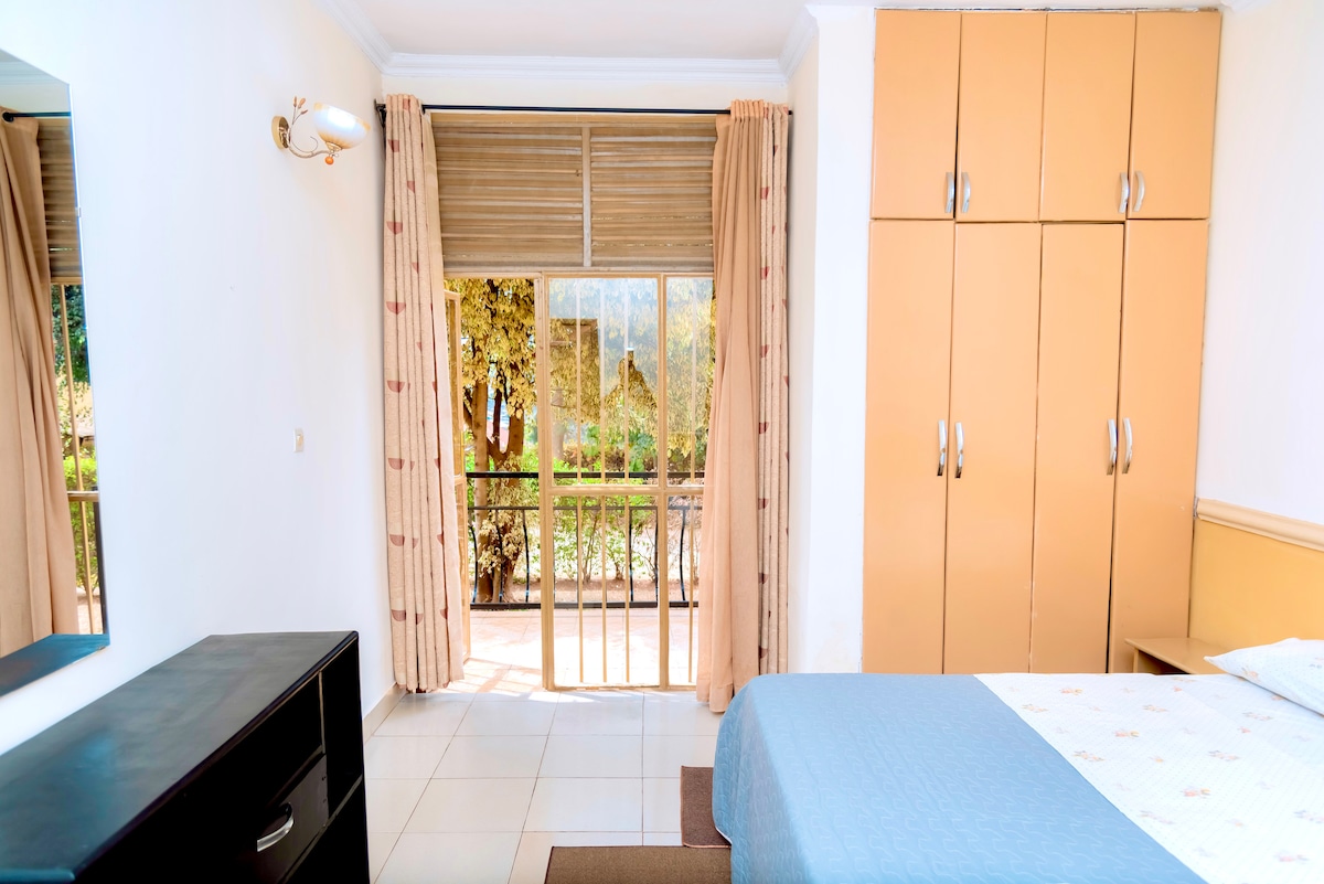 Cosy & Spacious flat at the center of Kigali City