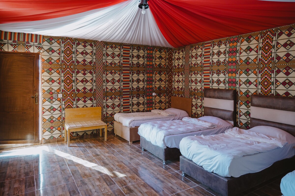 Traditional Deluxe Family Tent in Wadi Rum Desert