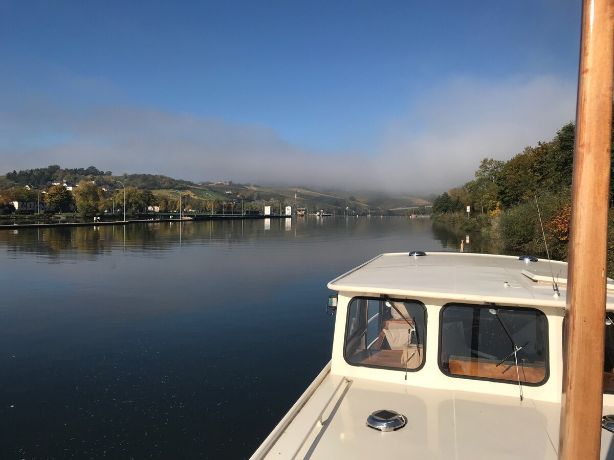 Urlaub auf dem Hausboot