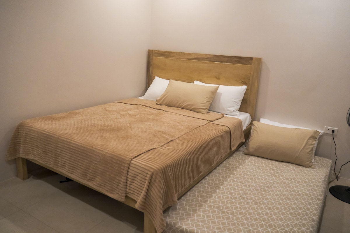 Private AC room (3pax) in Cozy Co-Living Space