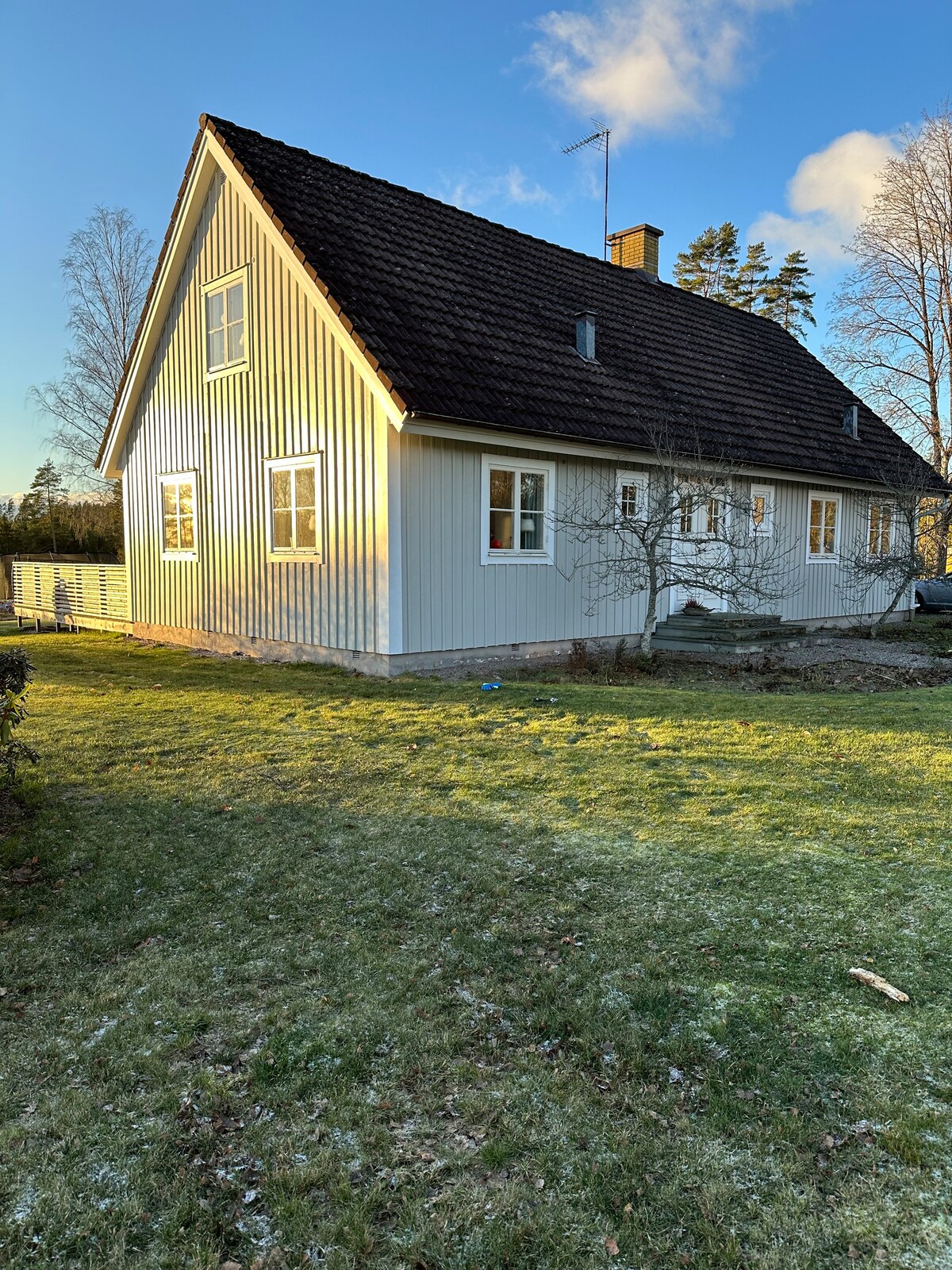 Backvillan距离Växjö 15公里。