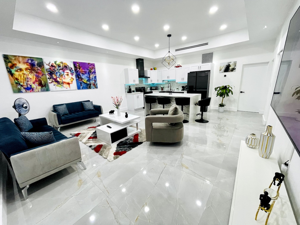 Orismay Luxury Apartment, Miami
