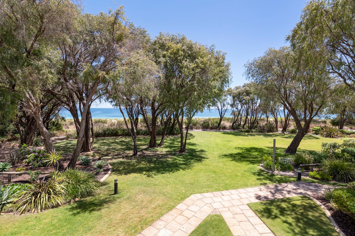 5@CapeView, beachfront Geographe Bay