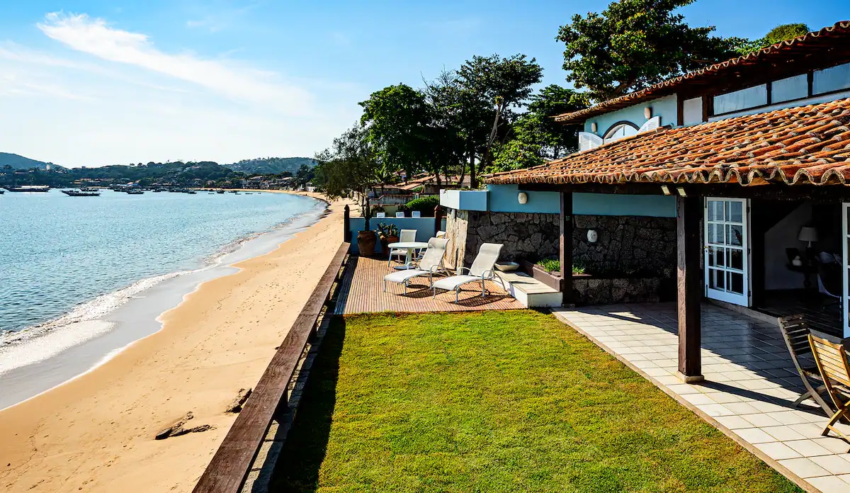 Mais Linda Casa de Buzios, PÉS NA AREIA, Canto