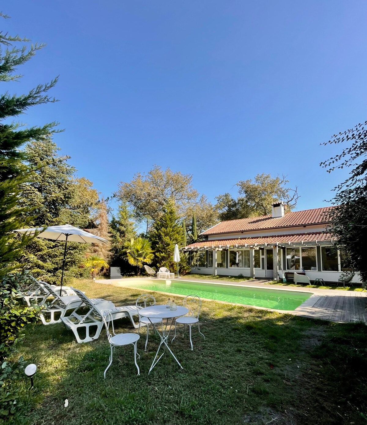 Villa et piscine en pleine nature - Domaine Temali