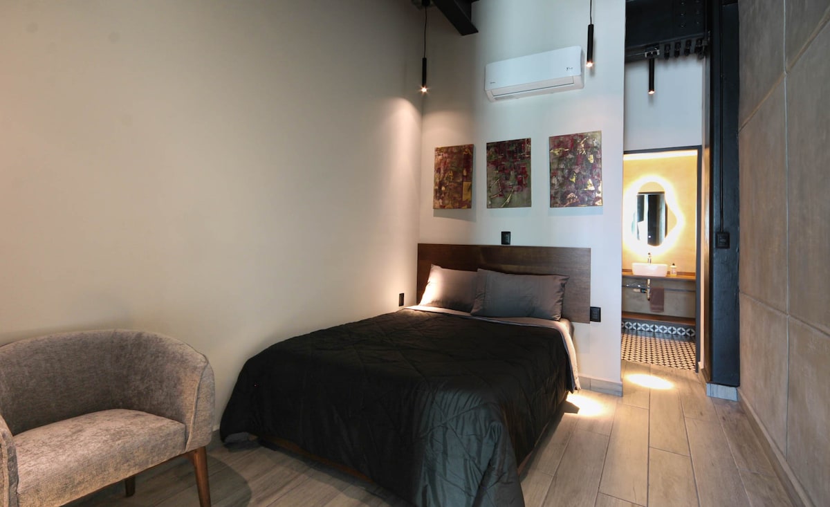 Minimalist loft near Coyoacan