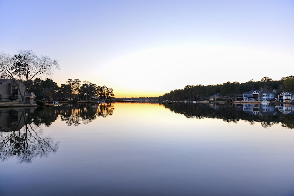 湖景城（ Lake View ）的Miley 's Place