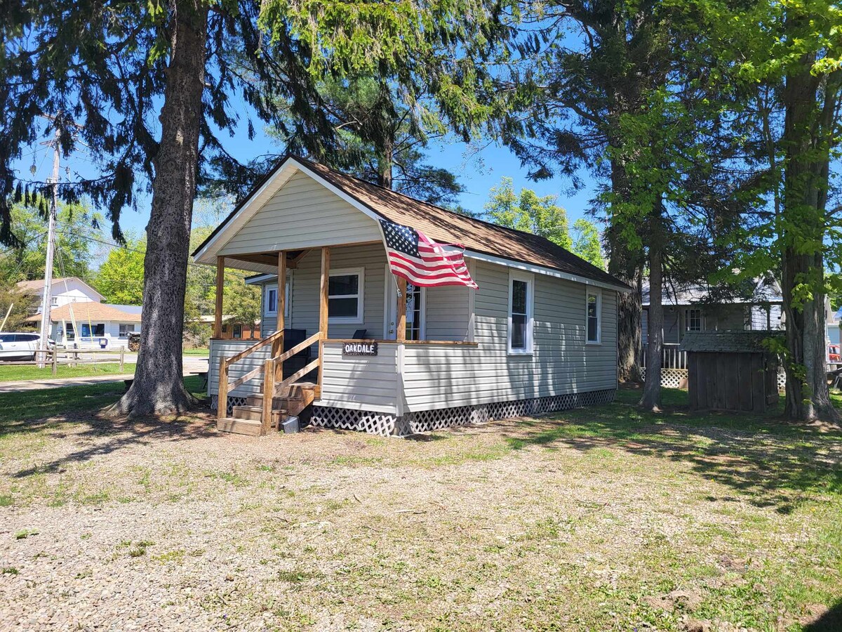 Higby's Oakdale Cottage Canadohta lakeview